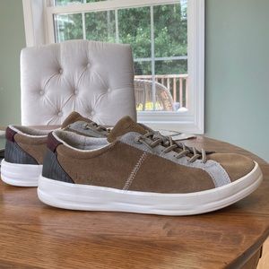 Hey Dude Women’s Sneakers - LIKE NEW